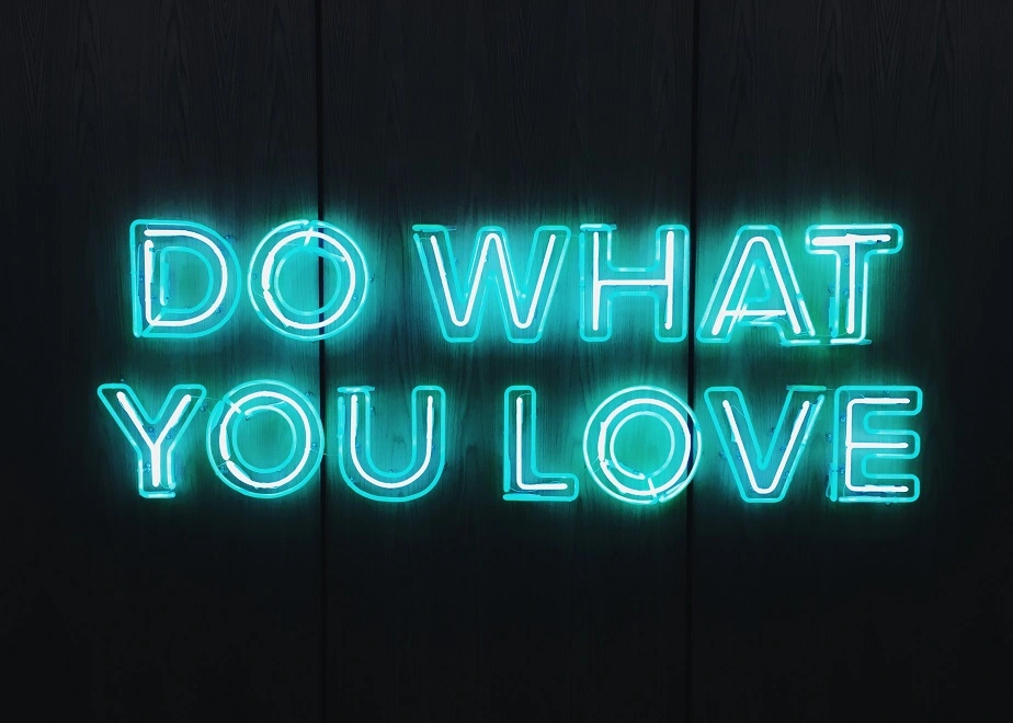 Do What You Love Reklame für einen Job bei der Dialogmarketing Agentur Hamburg